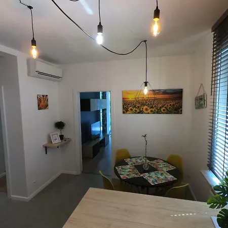 City Bronowice Apartment